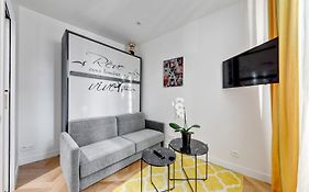 213 Suite Givenchy - Superbe Appartement A Paris